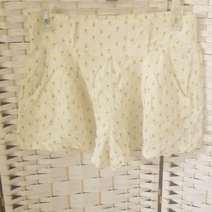 Jessica Simpson shorts